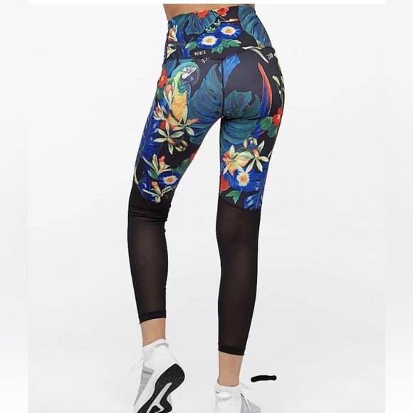 COPY - Please like and share this listing to be notified when I go live! - Picture 2 of 7